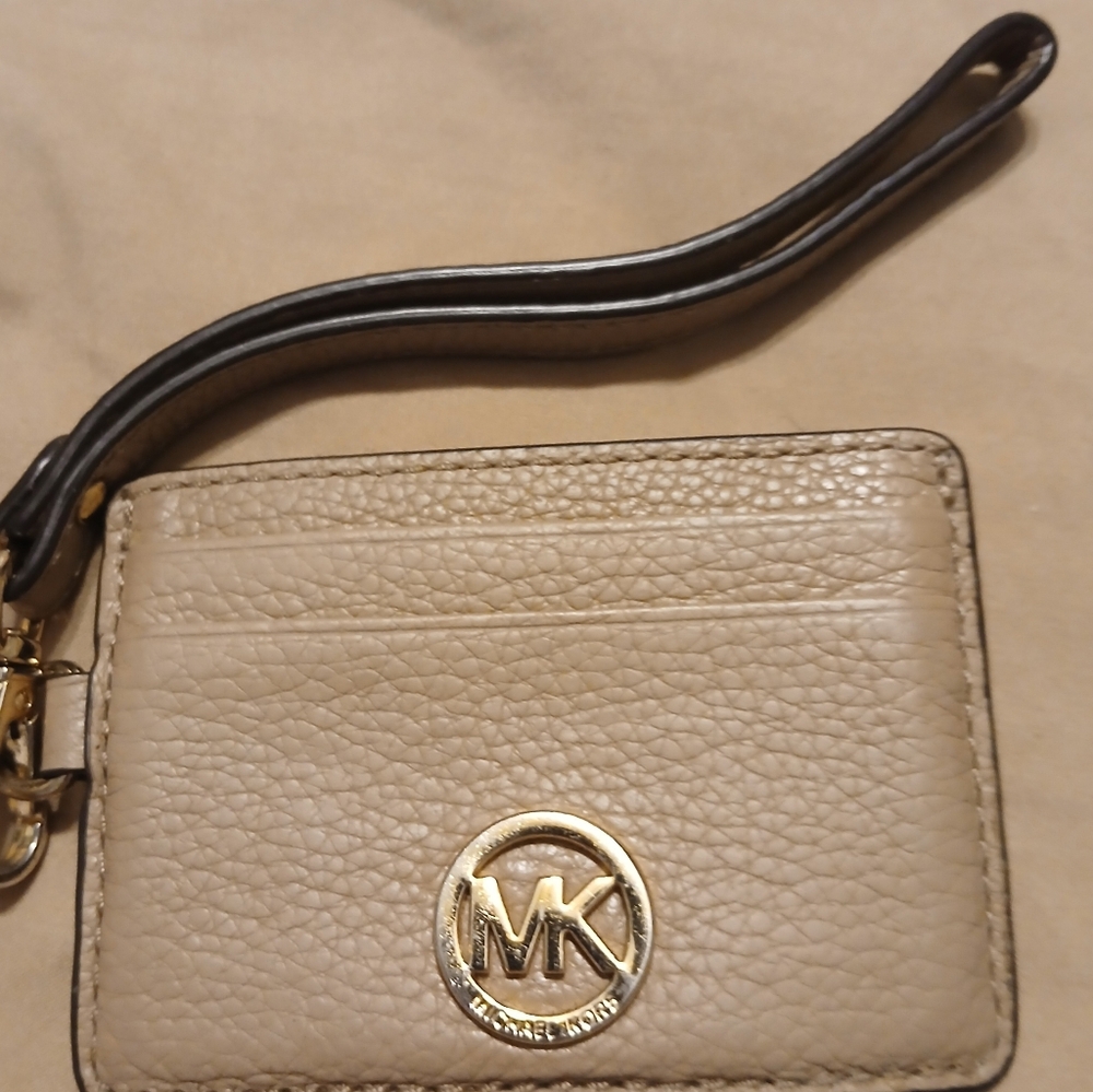 Michael Kors Brown Leather Key & Card Holder - Picture 3 of 3